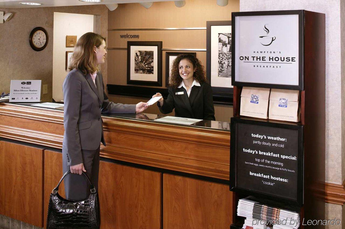 Hampton Inn Memphis/Collierville Interior photo